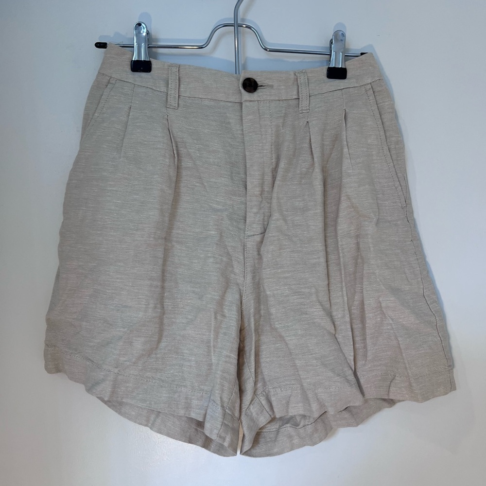 GAP linen shorts